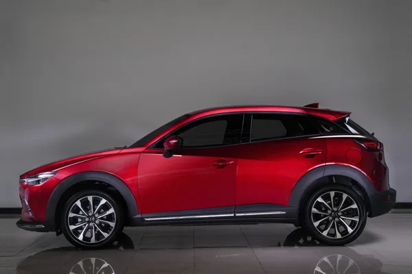 Mazda CX-3 thân xe mạnh mẽ