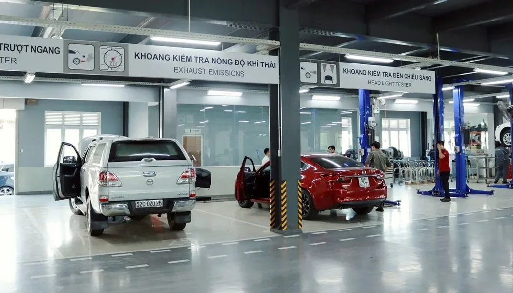 Xuỏng dich vụ Showroom Mazda buôn Hồ
